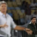 Abel Ferreira, do Palmeiras, lamenta comportamento da torcida do Fluminense