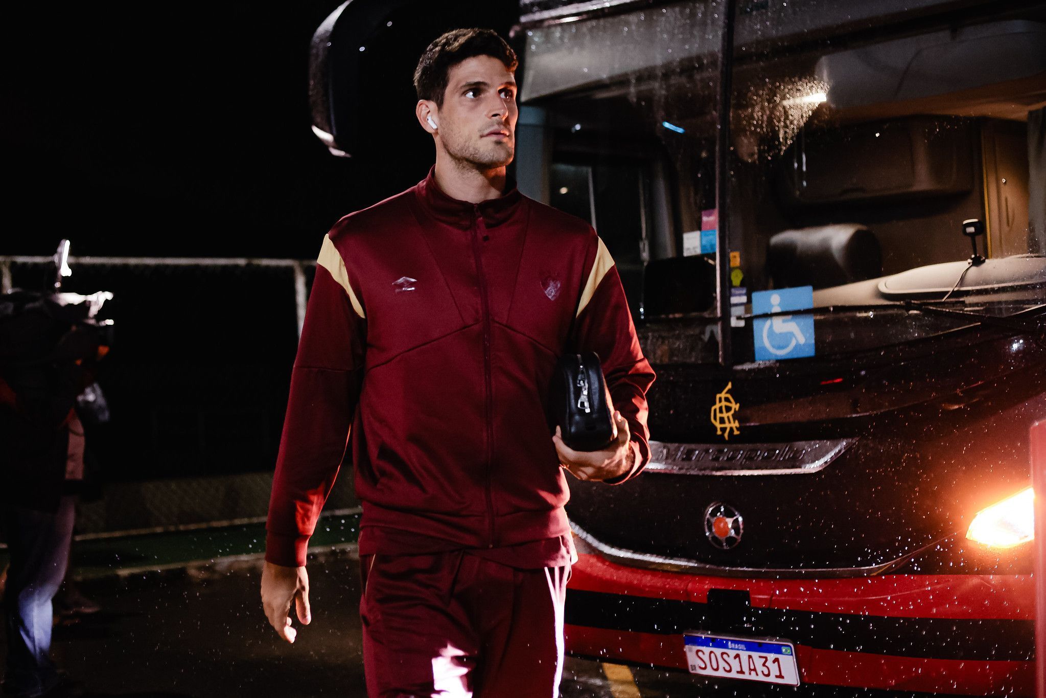 Daniel Paulista explica pouca utilização de portugueses no Sport e avalia reforços