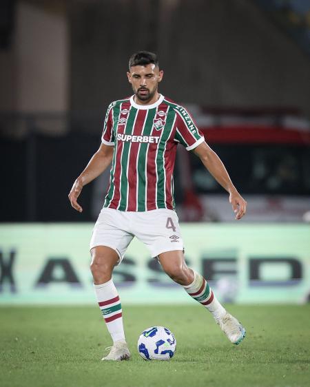 Ignácio, zagueiro do Fluminense