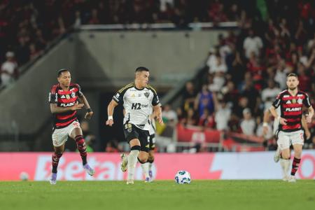 Cuello durante duelo entre Atlético e Flamengo, pelo Brasileiro