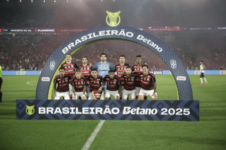 Flamengo no Maracanã: Rubro-Negro vence o Atlético pelo Campeonato Brasileiro