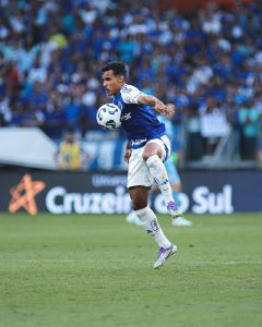 Kaiki em partida pelo Cruzeiro