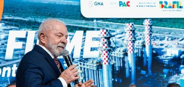 Presidente Lula participou de agenda no Rio de Janeiro nesta segunda-feira (28)