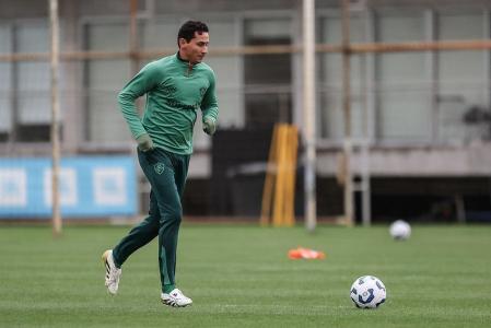 Ganso pode ganhar uma oportunidade no time titular do Fluminense pela Copa do Brasil