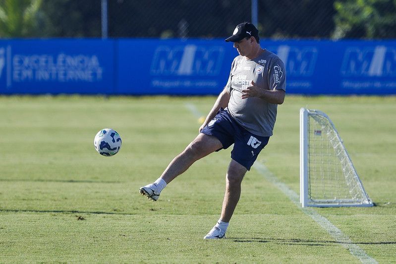 Escalação do Bahia: Ceni pode poupar titulares para encarar Retrô na Copa do Brasil
