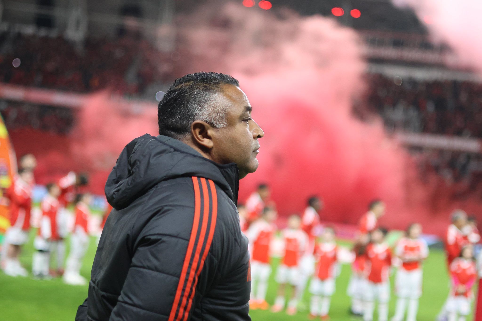 Roger assume culpa pela derrota do Inter, mas acredita na virada contra Fluminense