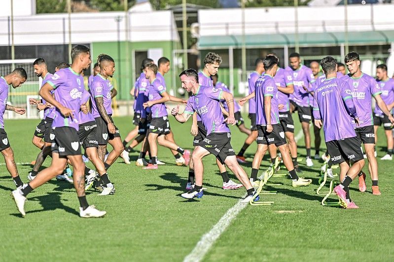 Escalação do América: Enderson pode mudar todos setores para encarar Botafogo-SP