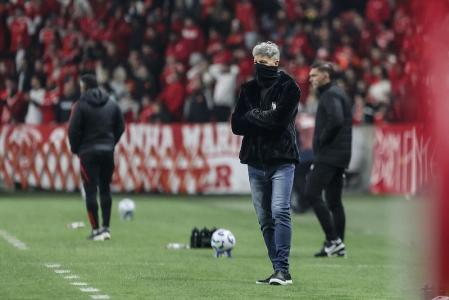 Renato Gaúcho saiu em defesa do elenco do Fluminense