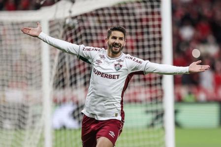 Everaldo foi o nome da vitória do Fluminense sobre o Inter