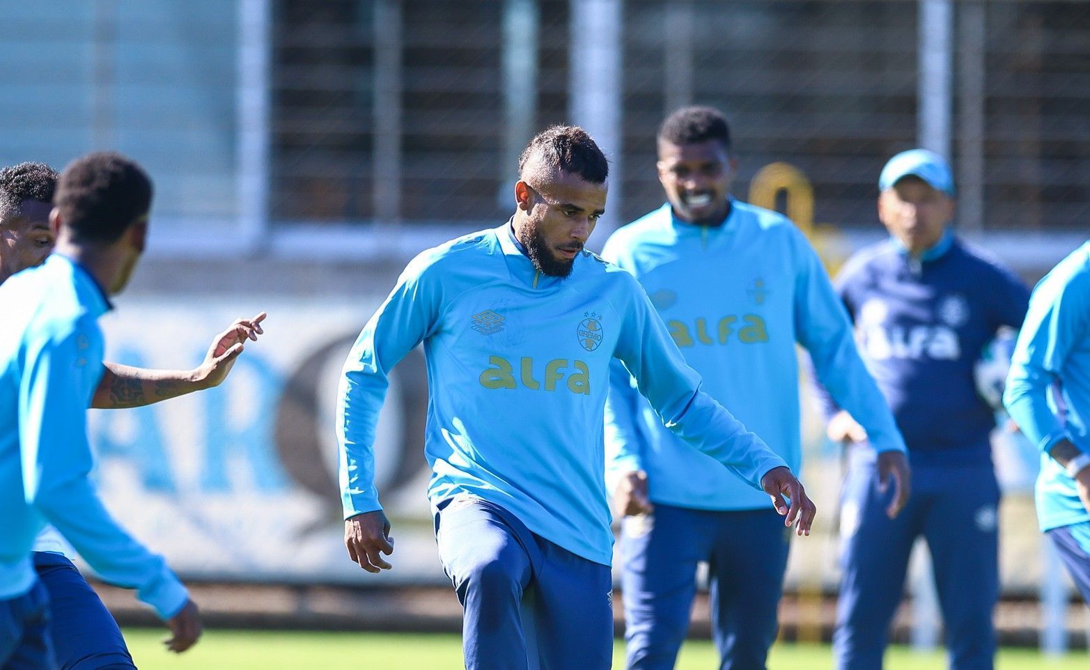 As opções de Mano no Grêmio para enfrentar o Fluminense pelo Brasileirão