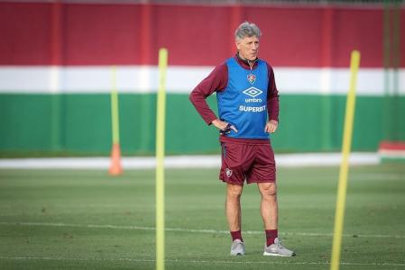 Renato Gaúcho deve manter a base do time que venceu o Internacional