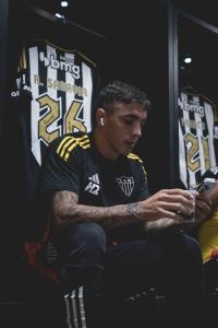 Saravia será desfalque do Atlético para duelo contra o RB Bragantino