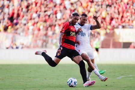 Sport e Bahia empataram na Ilha do Retiro, pelo Campeonato Brasileiro
