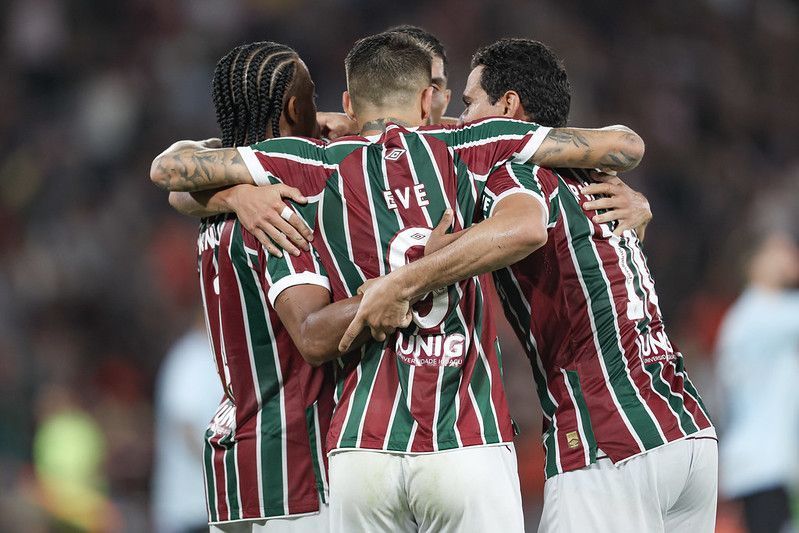 No reencontro dos técnicos, Fluminense vence o Grêmio pelo Brasileiro