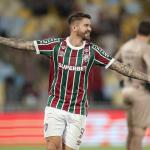 Everaldo se redime e vira titular do Fluminense com Renato Gaúcho