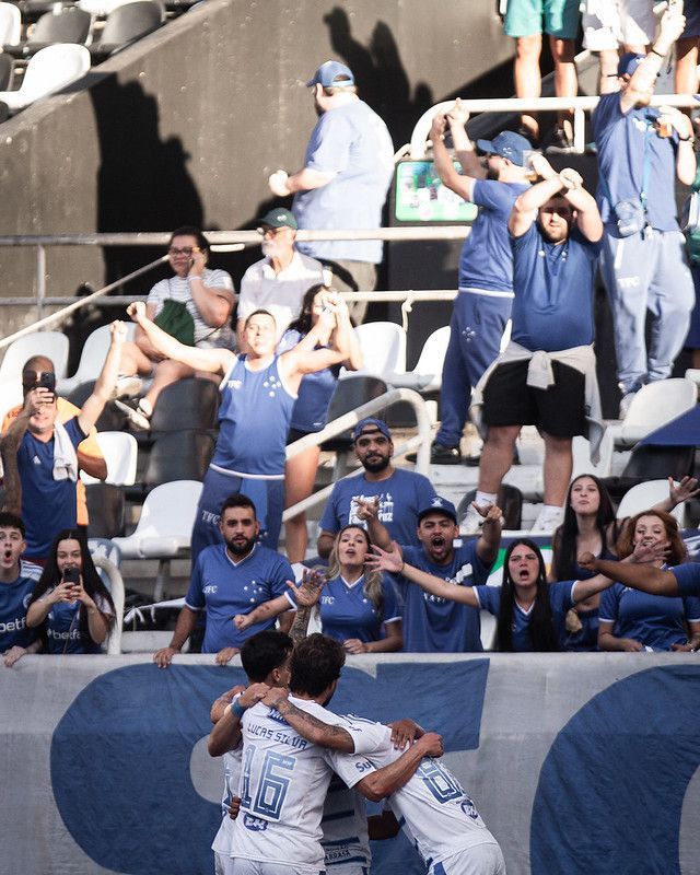 Botafogo tenta quebrar longo jejum diante do Cruzeiro na estreia no Brasileiro