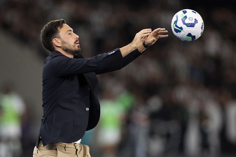 Ancelotti cita 'falta de treino' e projeta impacto da Data Fifa no Botafogo