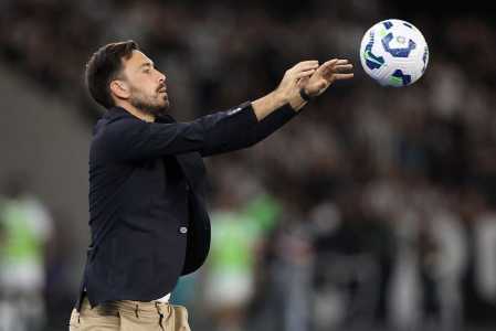 Davide Ancelotti, técnico do Botafogo, na partida contra o Cruzeiro
