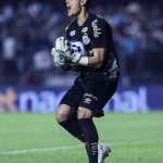 Gabriel Brazão se valoriza no mercado, e Santos aguarda propostas