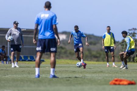 Jogadores do Bahia durante treino no CT Evaristo de Macedo