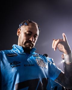 Neymar foi destaque na vitória do Santos