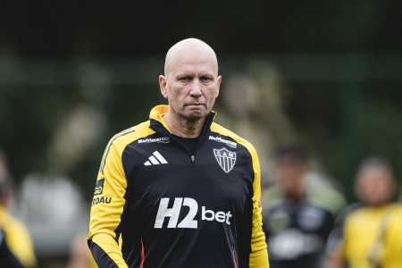 Omar Feitosa foi indicação de Cuca após saída de Cristiano Nunes para a CBF