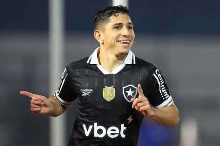 Savarino tem acordo encaminhado com o Fluminense