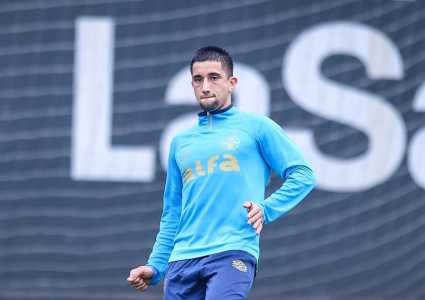 Olivera deve ser novidade no Grêmio contra o Sport
