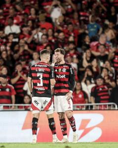 Léo Ortiz e Léo Pereira