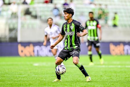 Miguelito, meia do América