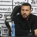 Diretor do Botafogo é direto sobre projeto e futuro da SAF: 'Posso garantir a todos'