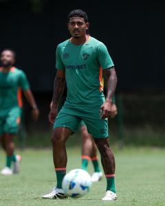 John Kennedy está sendo pouco aproveitado por Renato Gaúcho no Fluminense