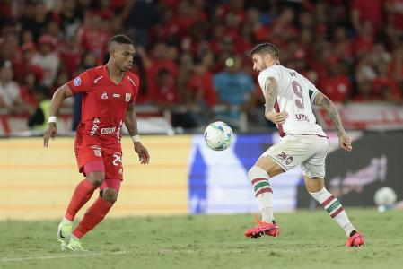 O América de Cali perdeu para o Fluminense em casa