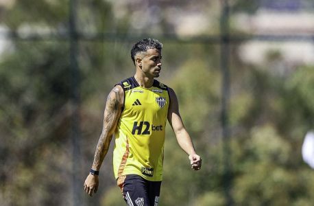 Reinier durante treino do Atlético na Cidade do Galo