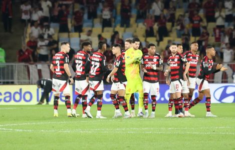 Flamengo bateu o Inter na ida realizada no Maracanã