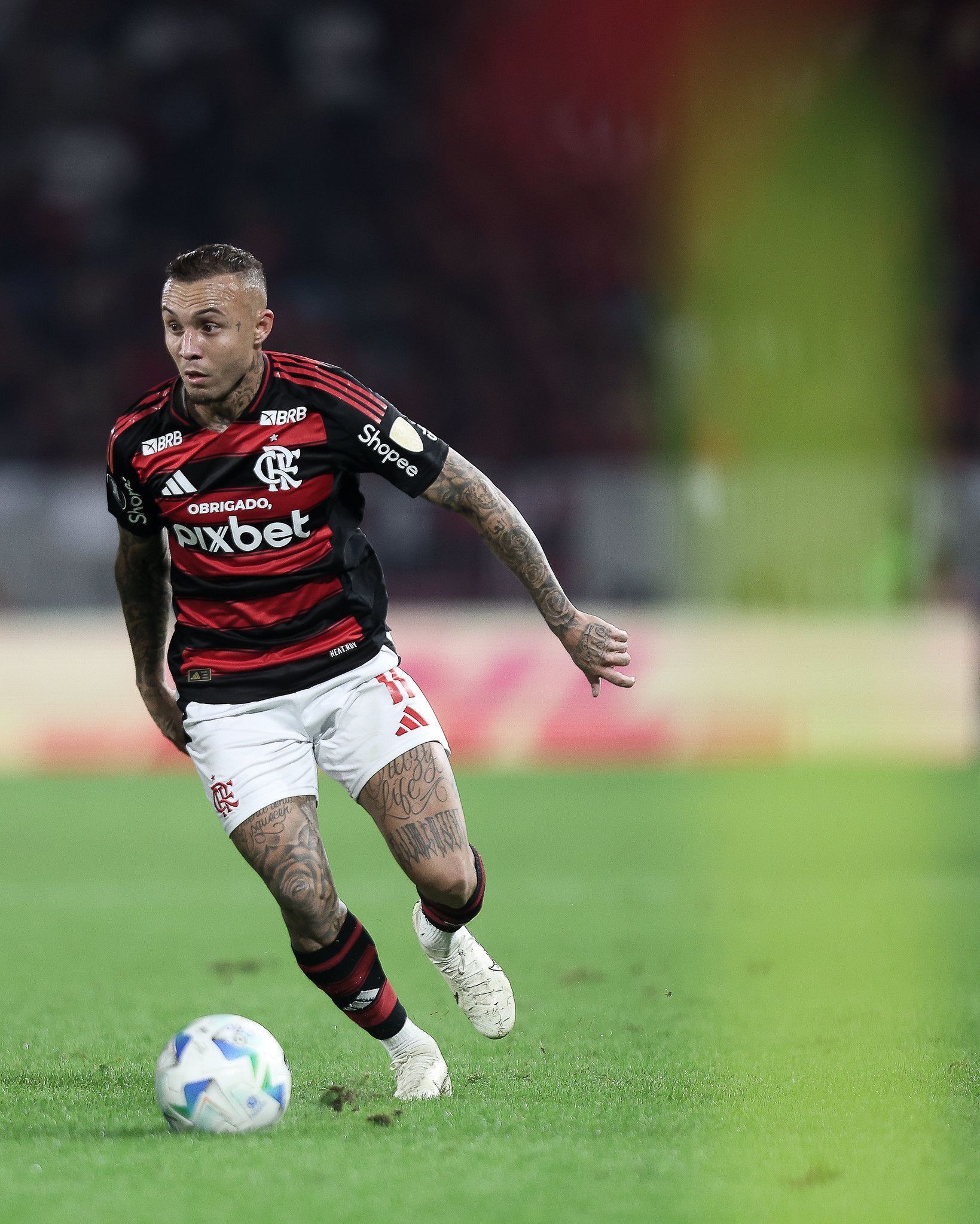 Everton Cebolinha ressurge para ser titular do Flamengo na final da Libertadores