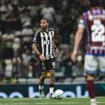 Cuca revela desgaste de Alexsander e diz se meia será titular no Atlético