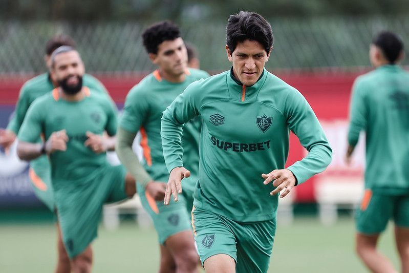 Escalação do Fluminense: Renato deve optar por time misto para enfrentar o Fortaleza