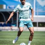 Cruzeiro tenta efeito suspensivo no STJD para ter meia contra o Internacional