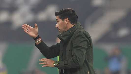 Abel Ferreira, do Palmeiras, foi elogiado por José Mourinho