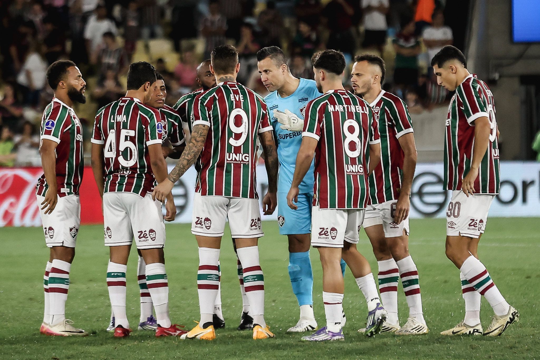 Fluminense aposta na força do Maracanã para virar confronto com o Lanús