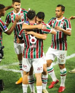 Time do Fluminense celebra a vitória diante do América de Cali