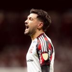 Flamengo bate Inter e se classifica às quartas da Libertadores