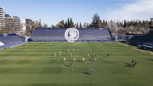 Treinamento do Atlético em solo argentino, antes de duelo com Godoy Cruz