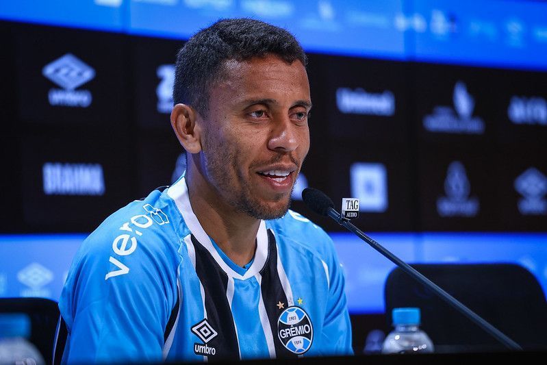 Marcos Rocha vai estrear pelo Grêmio contra o Ceará? Lateral projeta duelo
