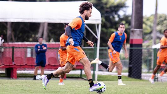 Lucas Lima, meia do Sport, durante treino