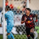 RB Bragantino encerra longo jejum e vence Fluminense pelo Brasileirão