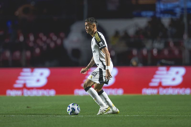 Jornal espanhol detona Reinier após derrota do Atlético para o São Paulo