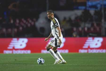 Reinier em ação pelo Atlético