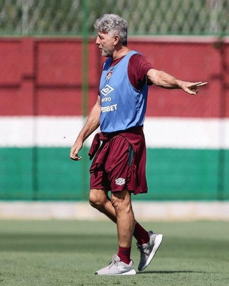 Renato Gaúcho terá elenco completo diante do Bahia na Copa do Brasil